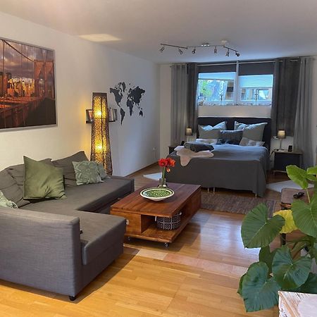 Modernes Appartement Im Gruenen - Stilvoll Und Komfortabel Кёльн Экстерьер фото