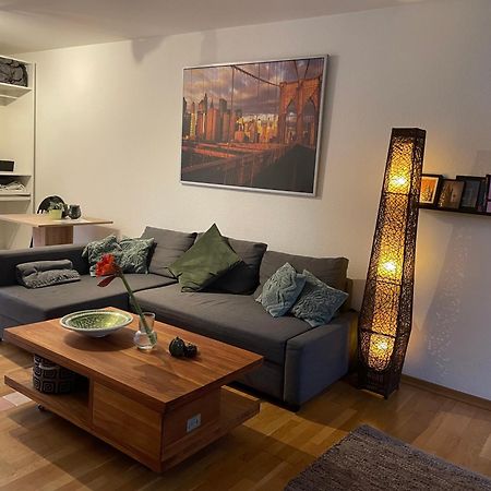 Modernes Appartement Im Gruenen - Stilvoll Und Komfortabel Кёльн Экстерьер фото