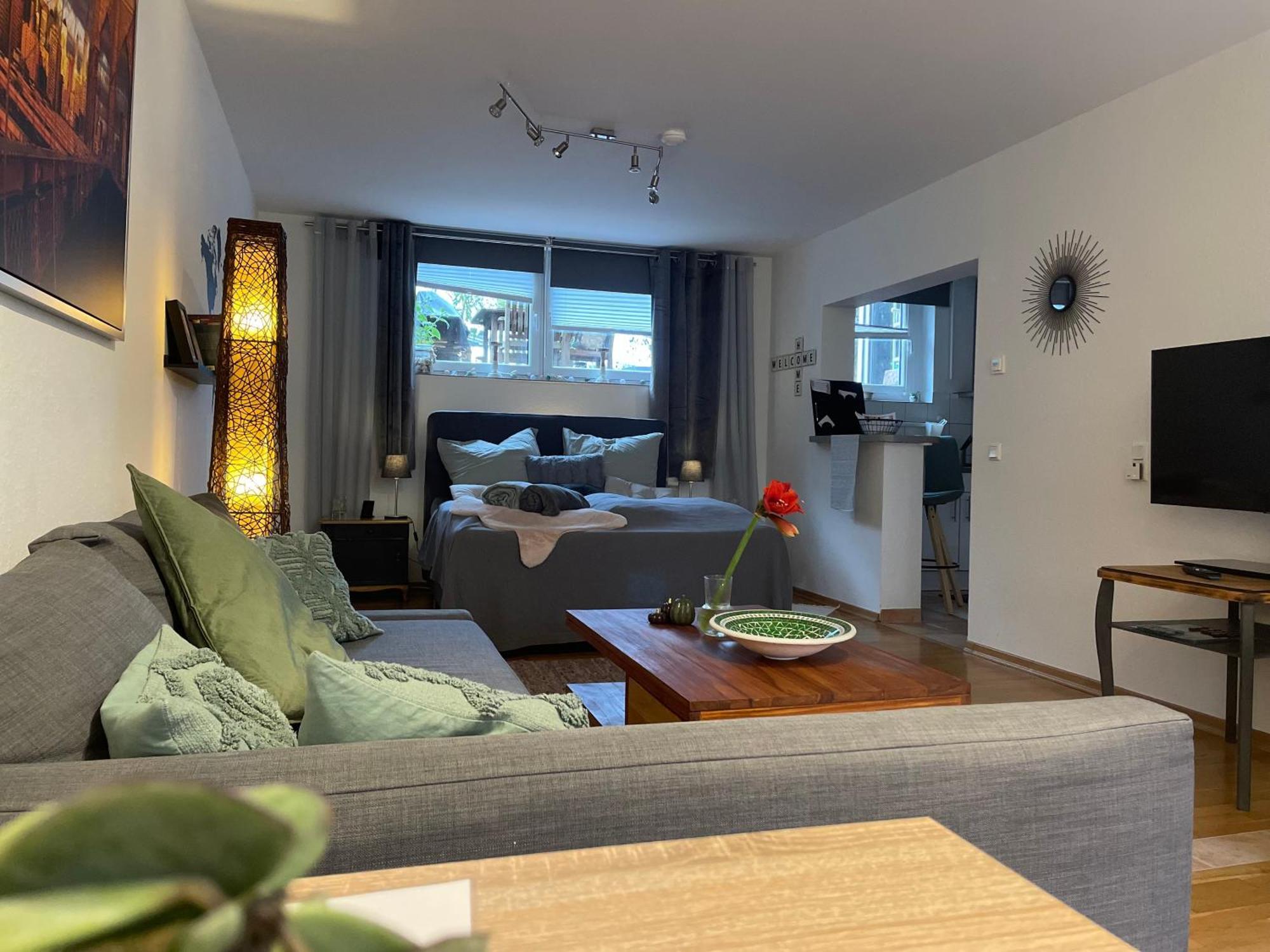 Modernes Appartement Im Gruenen - Stilvoll Und Komfortabel Кёльн Экстерьер фото